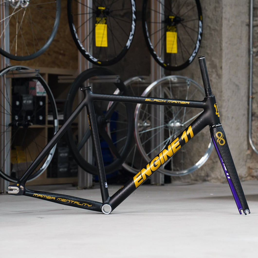 Engine11 Crit-D Track BLACK MAMBA EDITION Fixed Frame