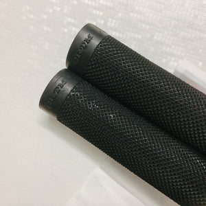 JAPAN STRONG V GRIP   SOYO GRIP