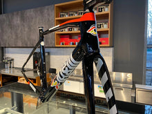 Load image into Gallery viewer, Cinelli superstar disc brake road frame