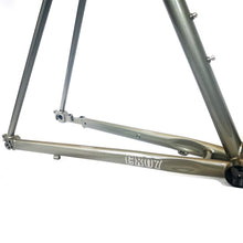 Load image into Gallery viewer, SEABOARD CX07 Tig Frameset ( Gravel / Disc Break)