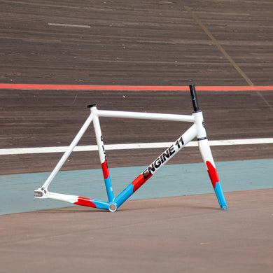 Engine 11 2020 blue red color way  FRAMESET